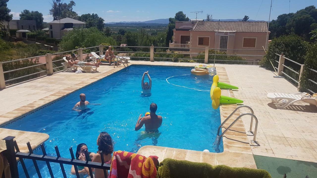 Calicanto House & Pool Holiday home *